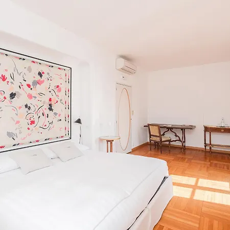 Belvedere By Comorooms Como