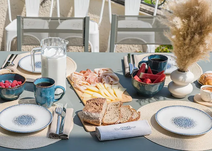 Belvedere By Comorooms