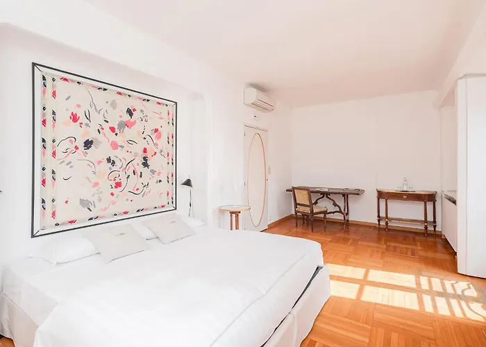 Belvedere By Comorooms コモ