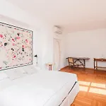 Belvedere By Comorooms Como