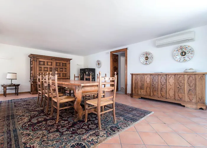 Вилла Belvedere By Comorooms