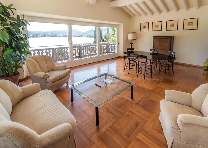 Belvedere By Comorooms Комо