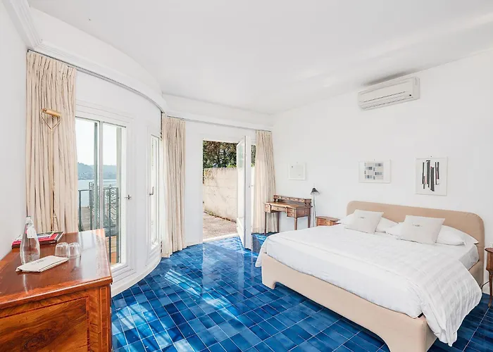 Belvedere By Comorooms Комо